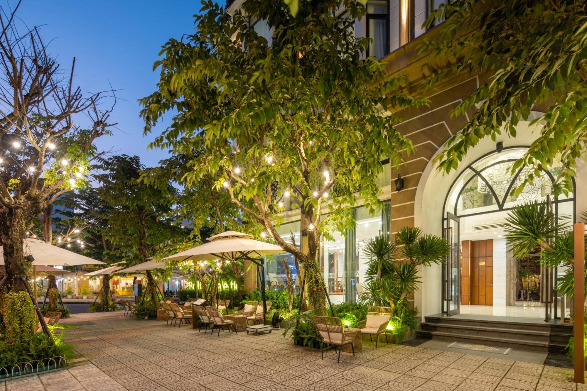 Brilliant Majestic Hotel ดานัง ภายนอก รูปภาพ