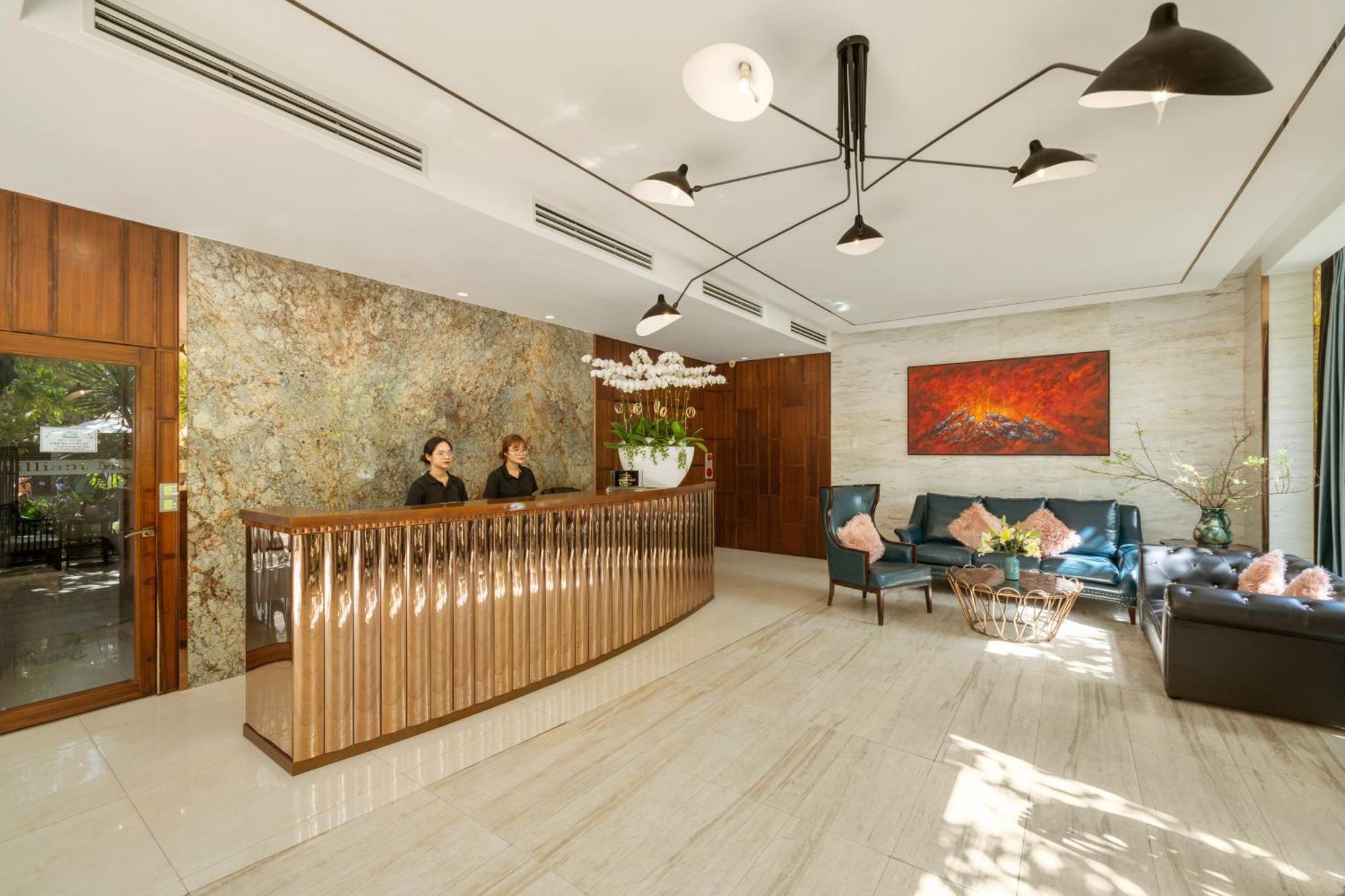 Brilliant Majestic Hotel ดานัง ภายนอก รูปภาพ