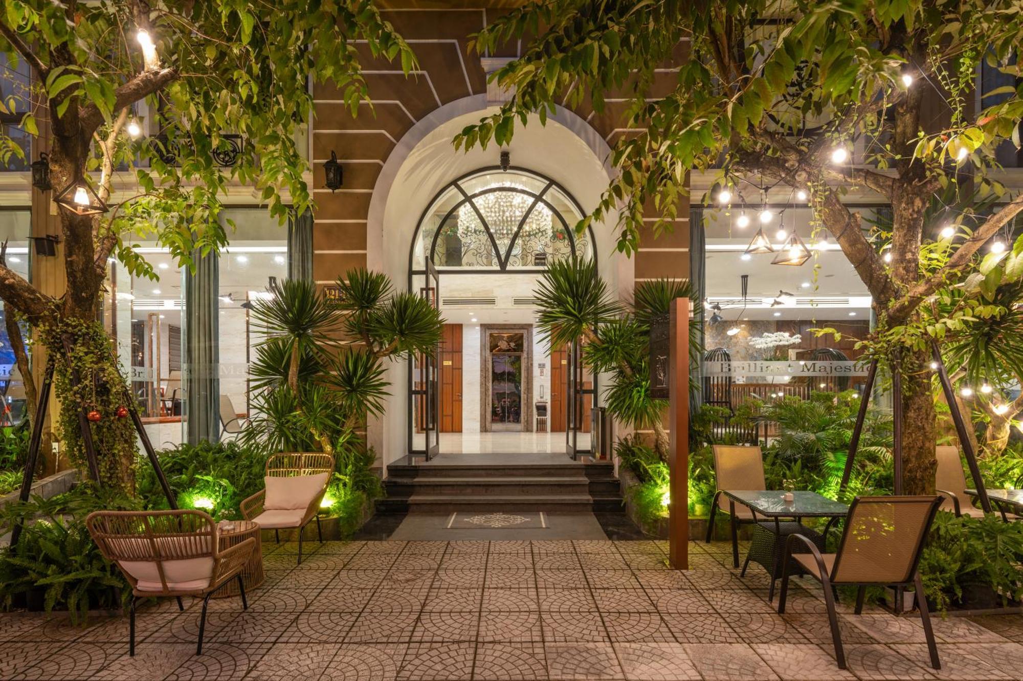 Brilliant Majestic Hotel ดานัง ภายนอก รูปภาพ